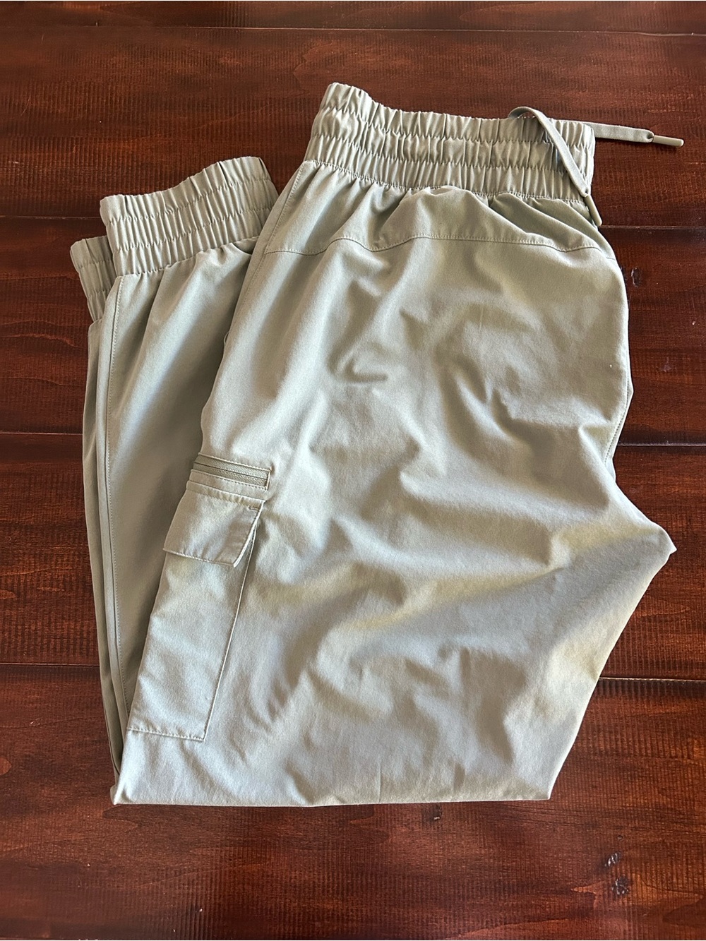 all in motion Light Sage Elastic-Waist Cargo Pants